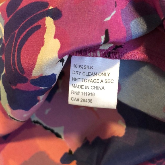 Like New Yumi Kim Silk Floral Top - Picture 9 of 10